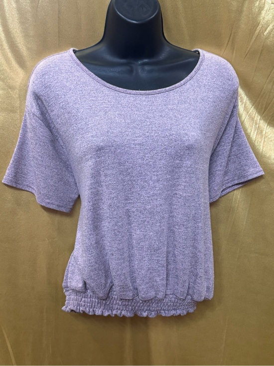HYFVE Tops - Hyfve Purple Knit Short Sleeve Smocked Hem Top Size Small